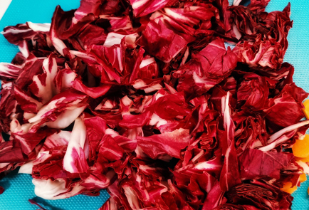 Фото шага рецепта Теплый имбирный салат из краснокочанной капусты 151566 шаг 3  