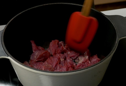 Тушеная говядина на сковороде — рецепт с фото пошагово. Как тушить говядину на сковороде кусочками?
