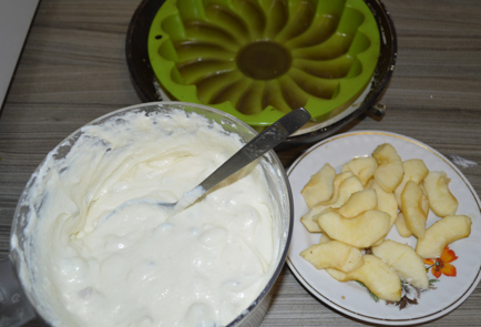 Фото шага рецепта Творожный пудинг с бананом и яблоком 151902 шаг 9  