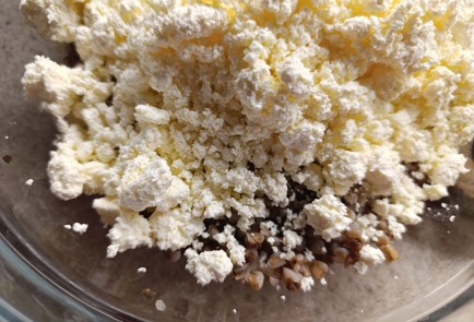 Фото шага рецепта Запеканка творожногречневая 190848 шаг 5