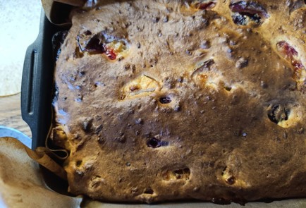 Фото шага рецепта Творожный пирог с яблоком и сливой 190828 шаг 18  