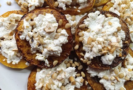 Фото шага рецепта Тыква с сыром и орехами 190727 шаг 11