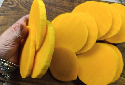 Фото шага рецепта Тыква с сыром и орехами 190727 шаг 3