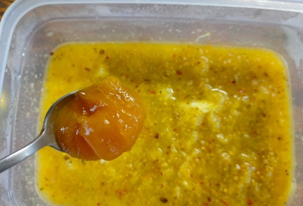 Фото шага рецепта Утиные грудки и бедра запеченные в соусе с апельсинами и яблоками 175590 шаг 4  