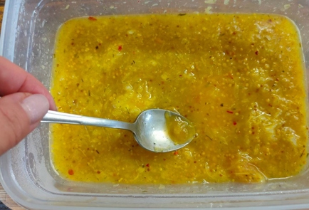 Фото шага рецепта Утиные грудки и бедра запеченные в соусе с апельсинами и яблоками 175590 шаг 6  