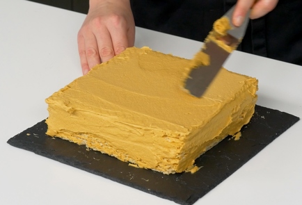 Фото шага рецепта Вафельный торт 151629 шаг 4  