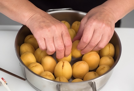 Фото шага рецепта Варенье из абрикосов с косточками внутри 138522 шаг 8  