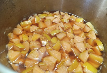 Фото шага рецепта Варенье из айвы на зиму 190829 шаг 9  