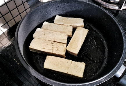 Фото шага рецепта Веганская чиабатта с тофу и спаржей 151209 шаг 7  