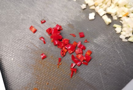 Фото шага рецепта Вок с курицей 190888 шаг 3  