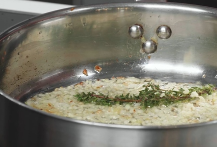 Фото шага рецепта Яичная лапша с грибами в сливочном соусе 173477 шаг 4  