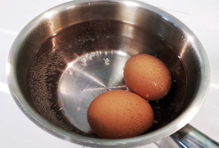 Фото шага рецепта Яйца фаршированные тунцом 140695 шаг 1  