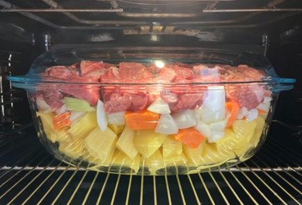Фото шага рецепта Язык с картофелем и морковью запеченный в духовке 174089 шаг 11  