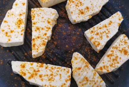 Фото шага рецепта Закуска из адыгейского сыра 174010 шаг 4  