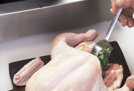 Как приготовить курицу в горшочке с овощами