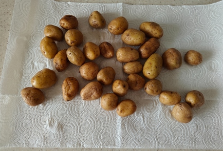 Фото шага рецепта Запеченный картофель с шампиньонами 176369 шаг 1  