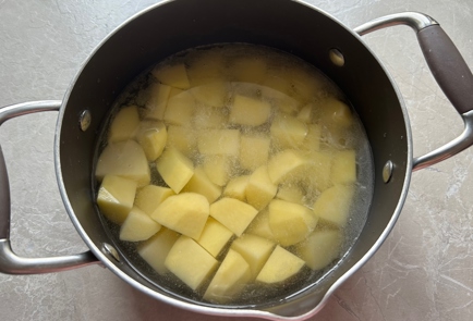 Фото шага рецепта Запеканка с фаршем и картофелем 174248 шаг 2  
