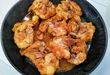 Фото шага рецепта Жареное филе куриного бедра карримасала 151210 шаг 11  