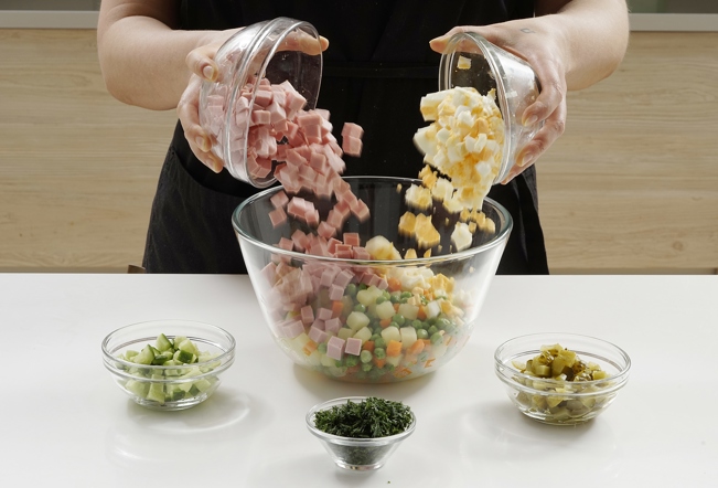 Оливье рецепт 👌 с фото пошаговый | Как готовить салаты