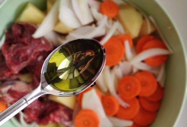 Говядина с овощами в рукаве в духовке — рецепт с фото