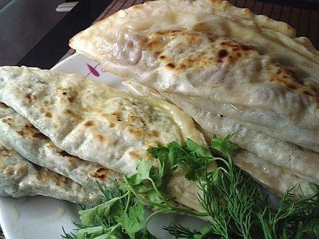 Фото рецепт Кутабы со свежей зеленью