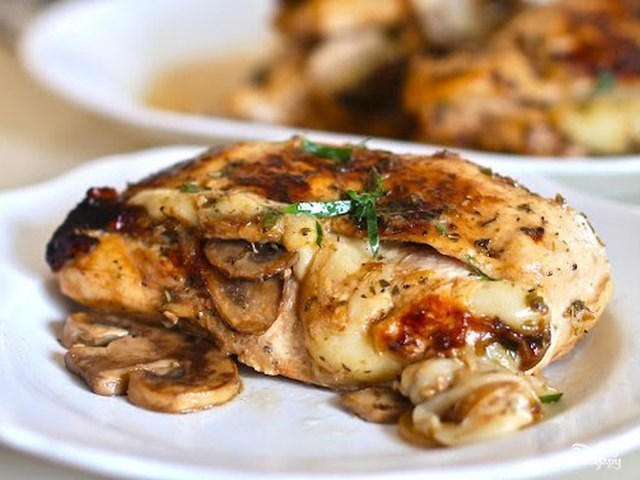 Фото рецепт Курица, фаршированная грибами