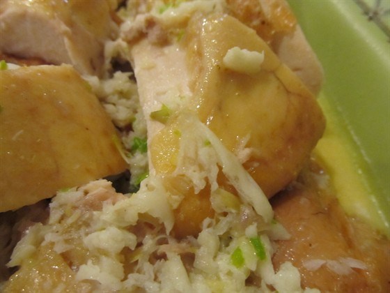 Фото рецепт Жареная курица с молочно-чесночным соусом