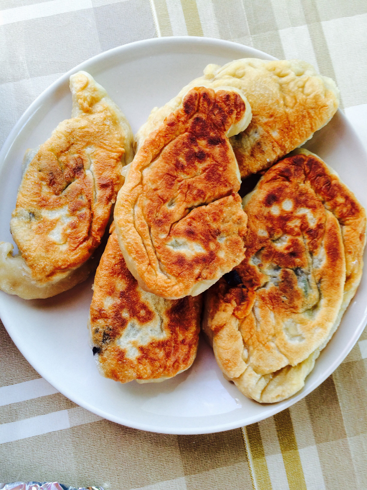 Фото рецепт Чебуреки с грибами и сыром