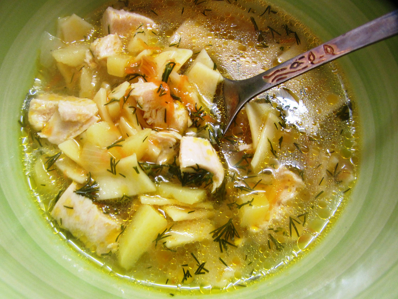 Вкусный суп на курином бульоне - рецепт с фото