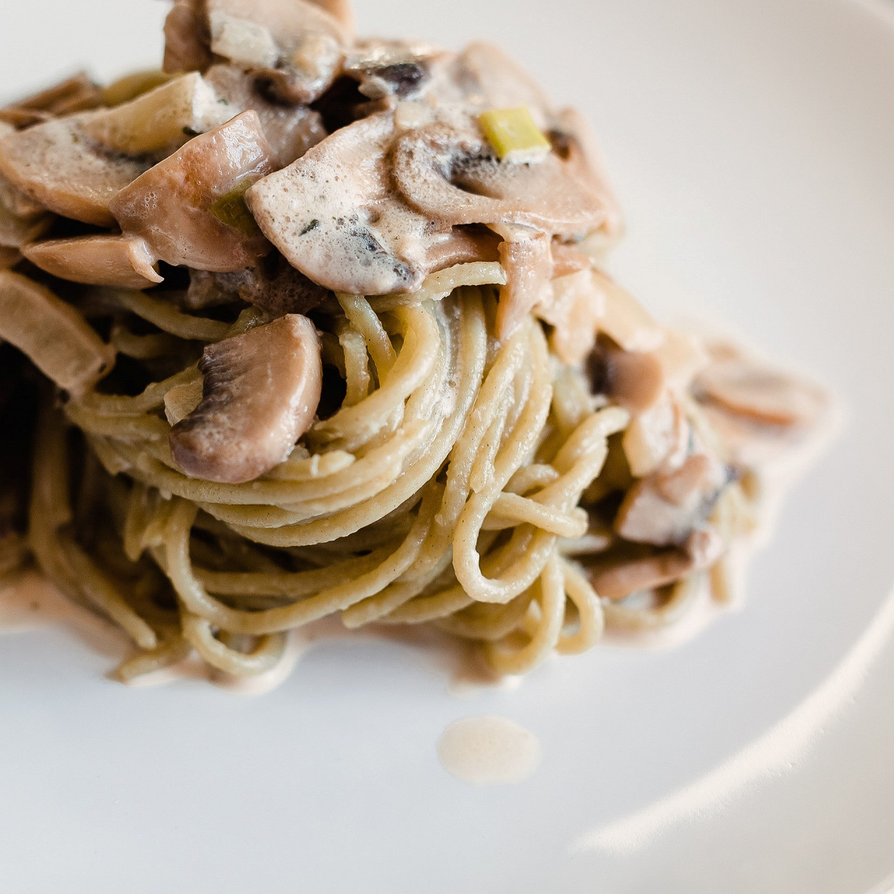 Феттучини с грибами в сливочном соусе рецепт – Итальянская кухня: Паста и пицца. «Еда»