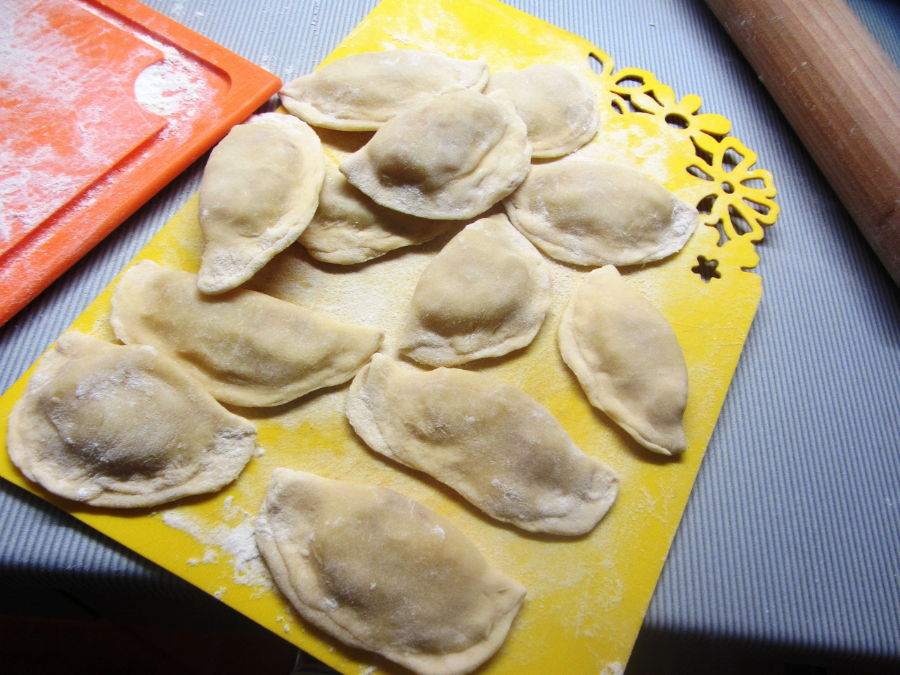 Вареники с картошкой, пошаговый рецепт на ккал, фото, ингредиенты - @натяжныепотолкибрянск.рф