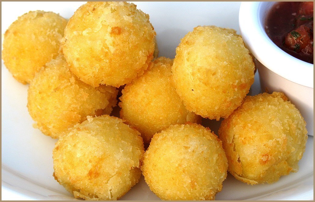 Картофельные шарики с сыром во фритюре в панировке рецепт с фото пошагово