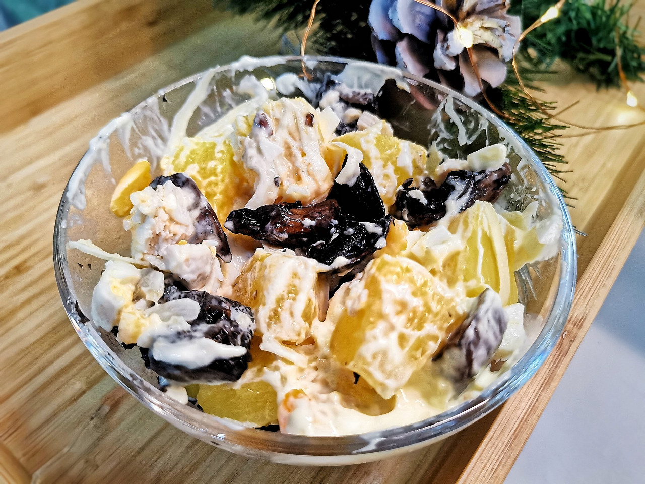 Слоёный салат с ананасами, курицей и жареными грибами - пошаговый рецепт с фото на апекс124.рф