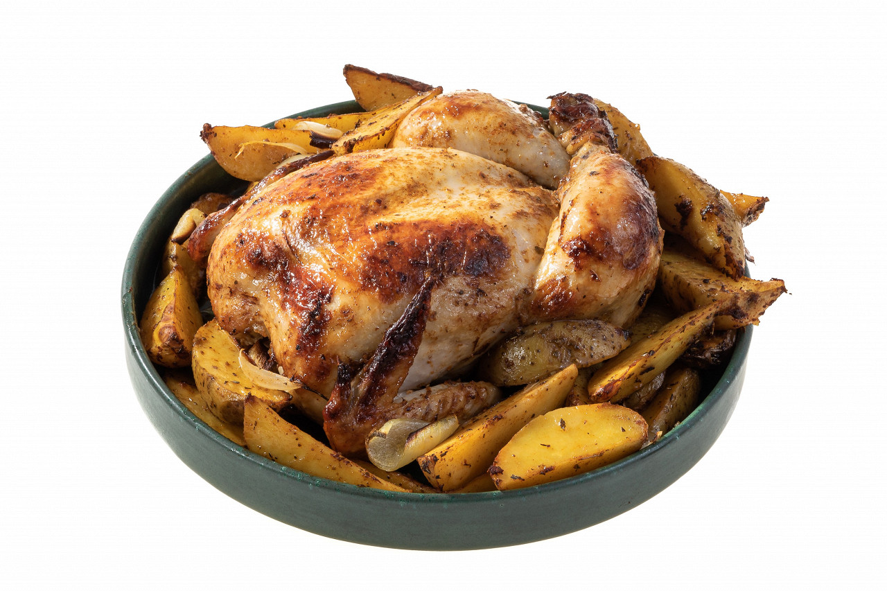 Как приготовить вкусную курицу в духовке: пять лучших рецептов