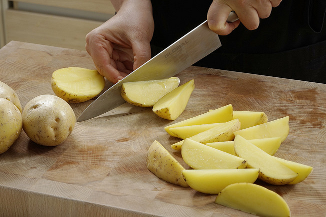 Как лучше резать картошку