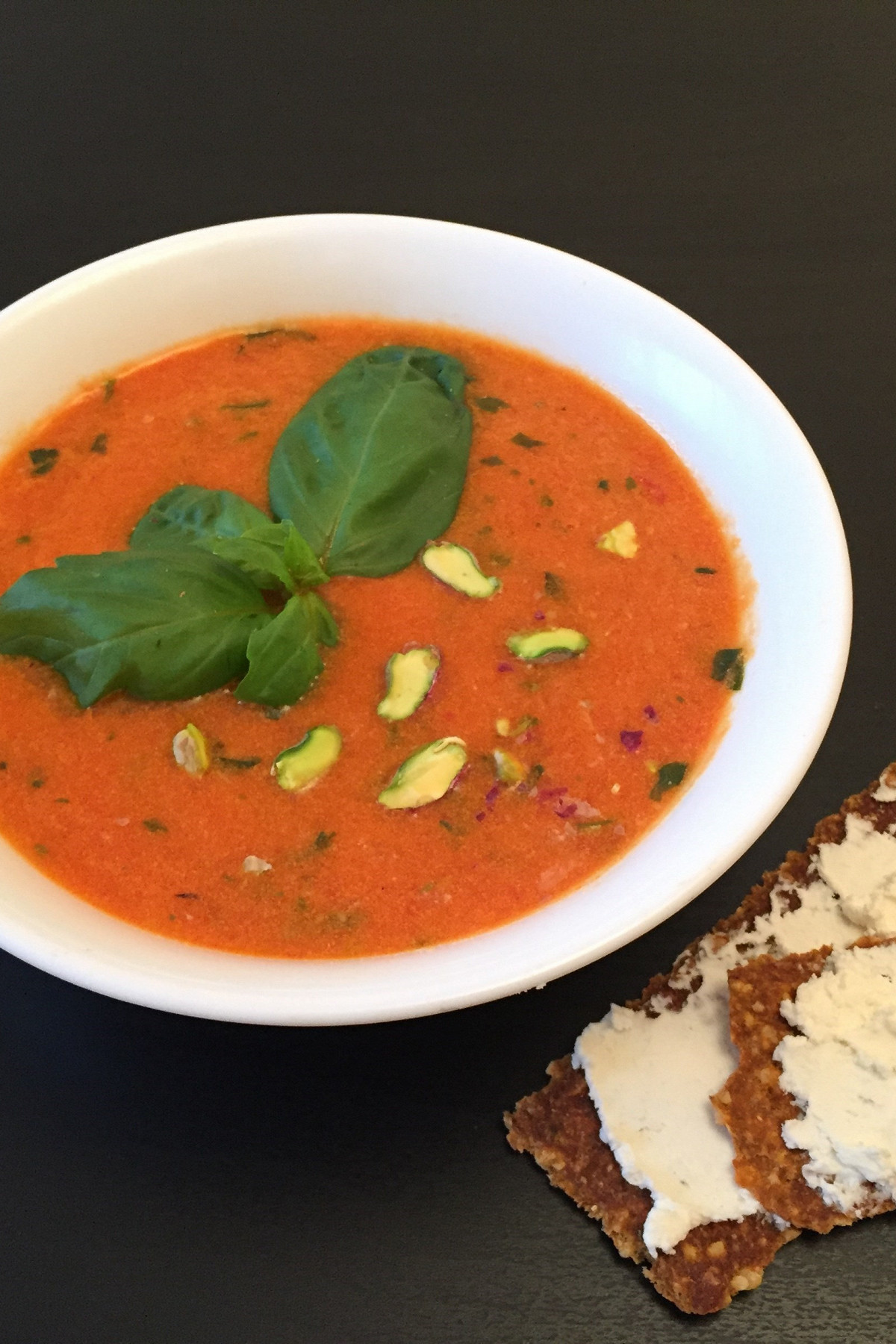 Приготовление томатного супа: