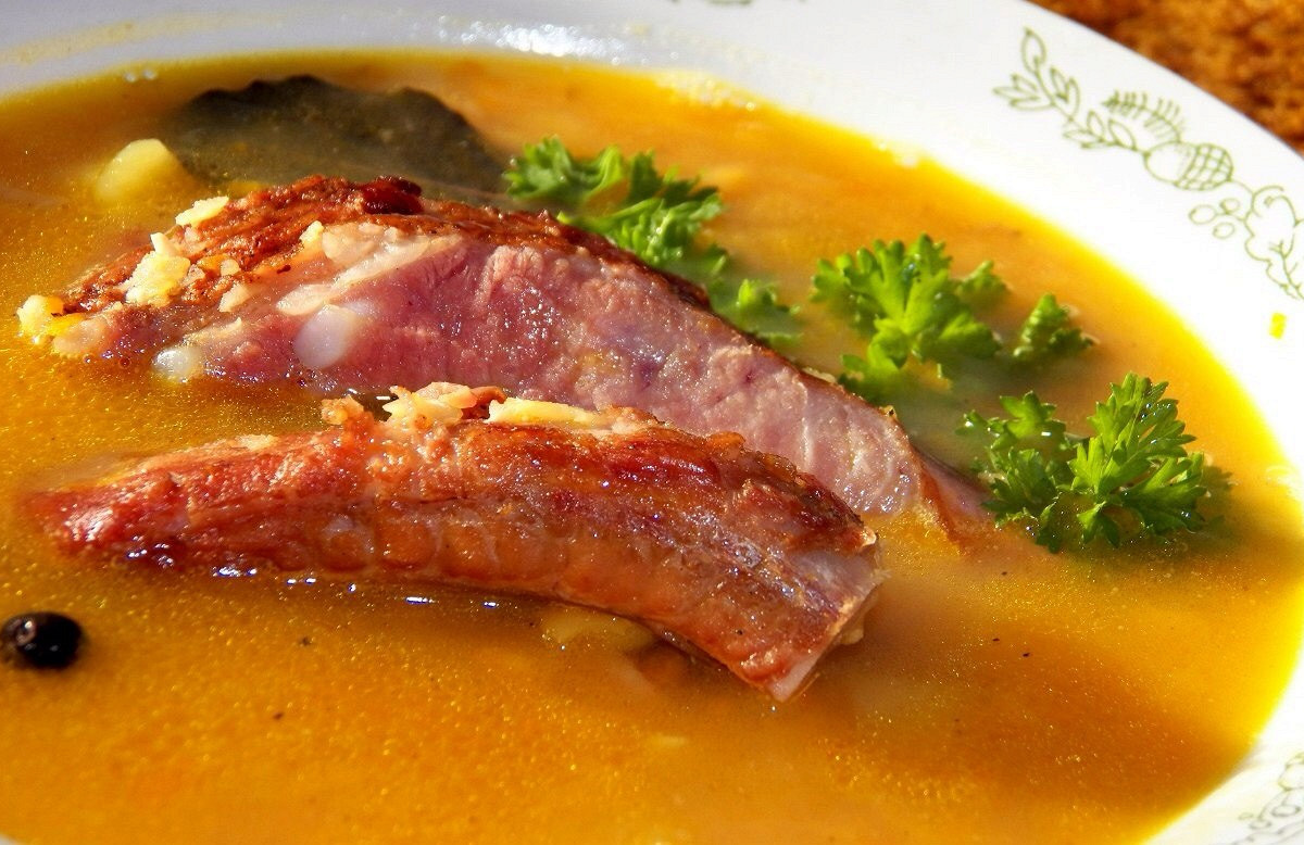 Рецепт горохового супа со свиными ребрышками - приготовление дома