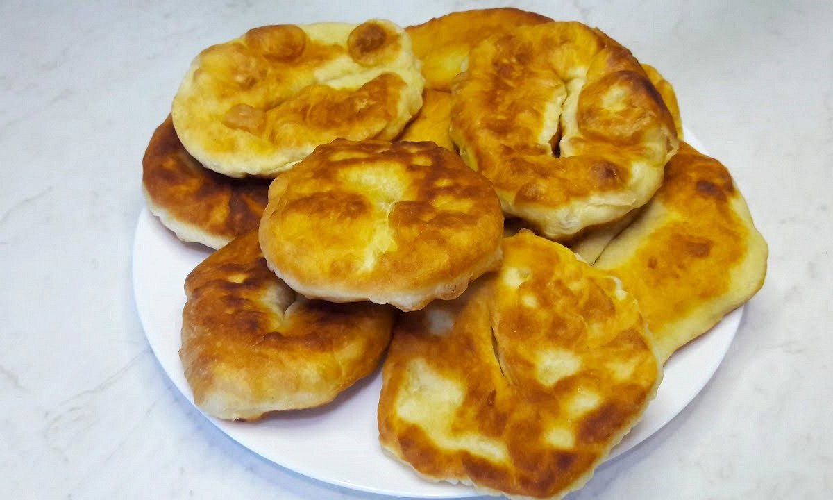 Узбекские лепёшки на кефире в духовке - 15 пошаговых фото в рецепте