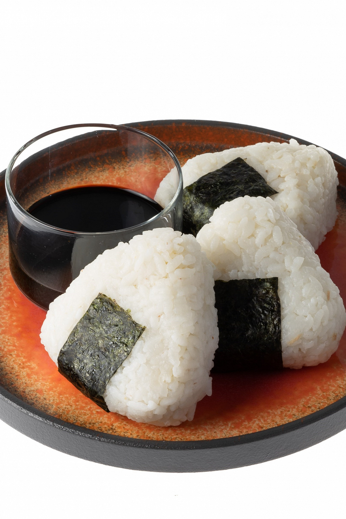 Чем онигири отличаются от суши