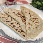 Кутабы с курицей и укропом