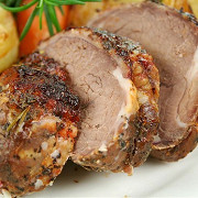 Запеченая баранина по-гречески с картофелем и маслинами