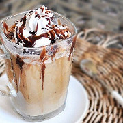 Холодный кофейный напиток фраппучино (Frappuccino)