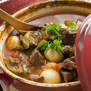 Гуляш по-венгерски с яичной лапшой
