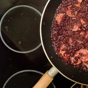 Императорский (черный) рис с королевскими креветками