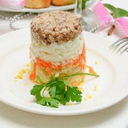 Салат слоеный