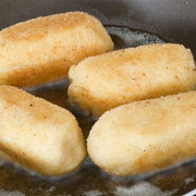 Крокеты из картофеля с соленой треской