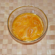 Соус из облепихового сиропа и майонеза