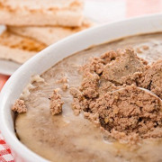 Паштет из куриной печени с сыром и чесноком