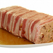 Террин из свинины и можжевельника по-деревенски