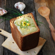 Картофельный суп-пюре в хлебе
